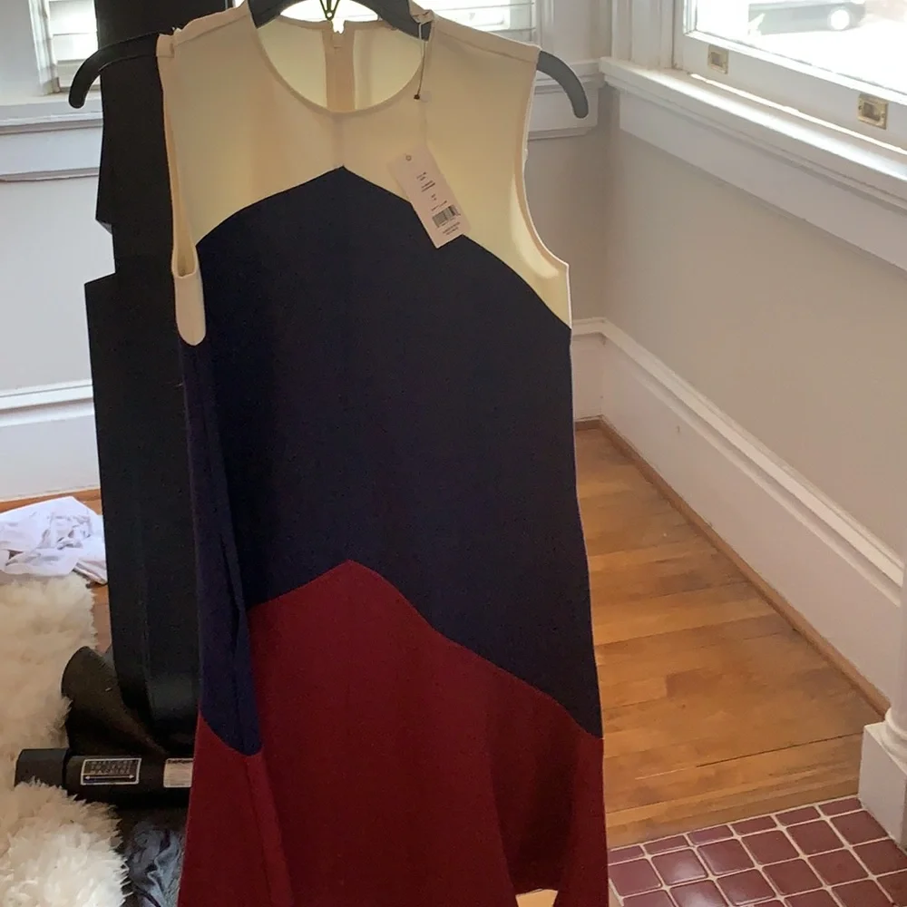 Tory Burch color block dress. New with tags. 348‎ retail